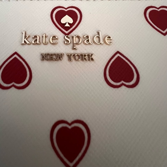 kate spade New York adorable NWT, Madison Heartfelt Boxed Slim Bifold Wallet - Picture 9 of 14